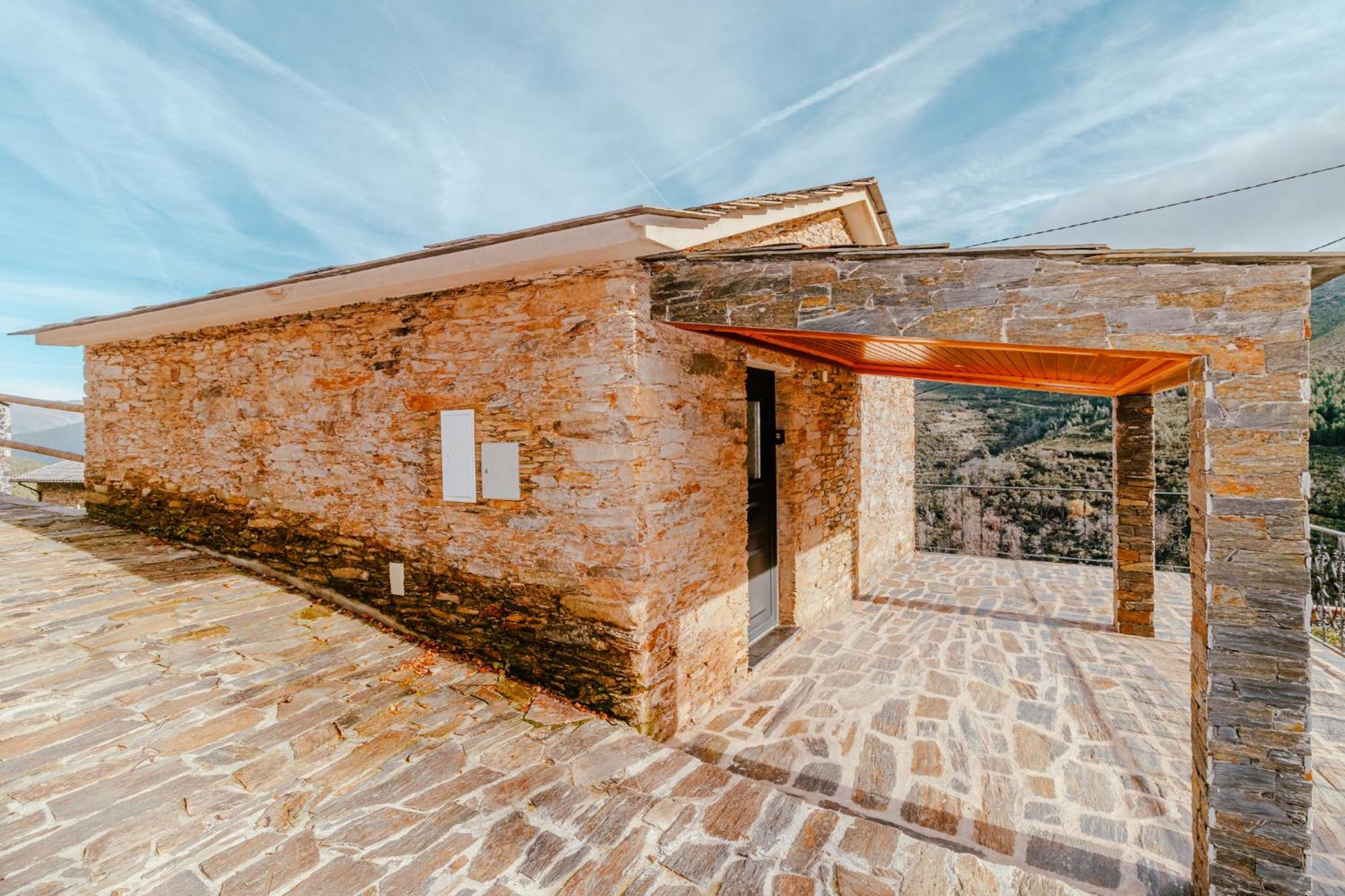Casa Da Professora By Alzira Holiday home *