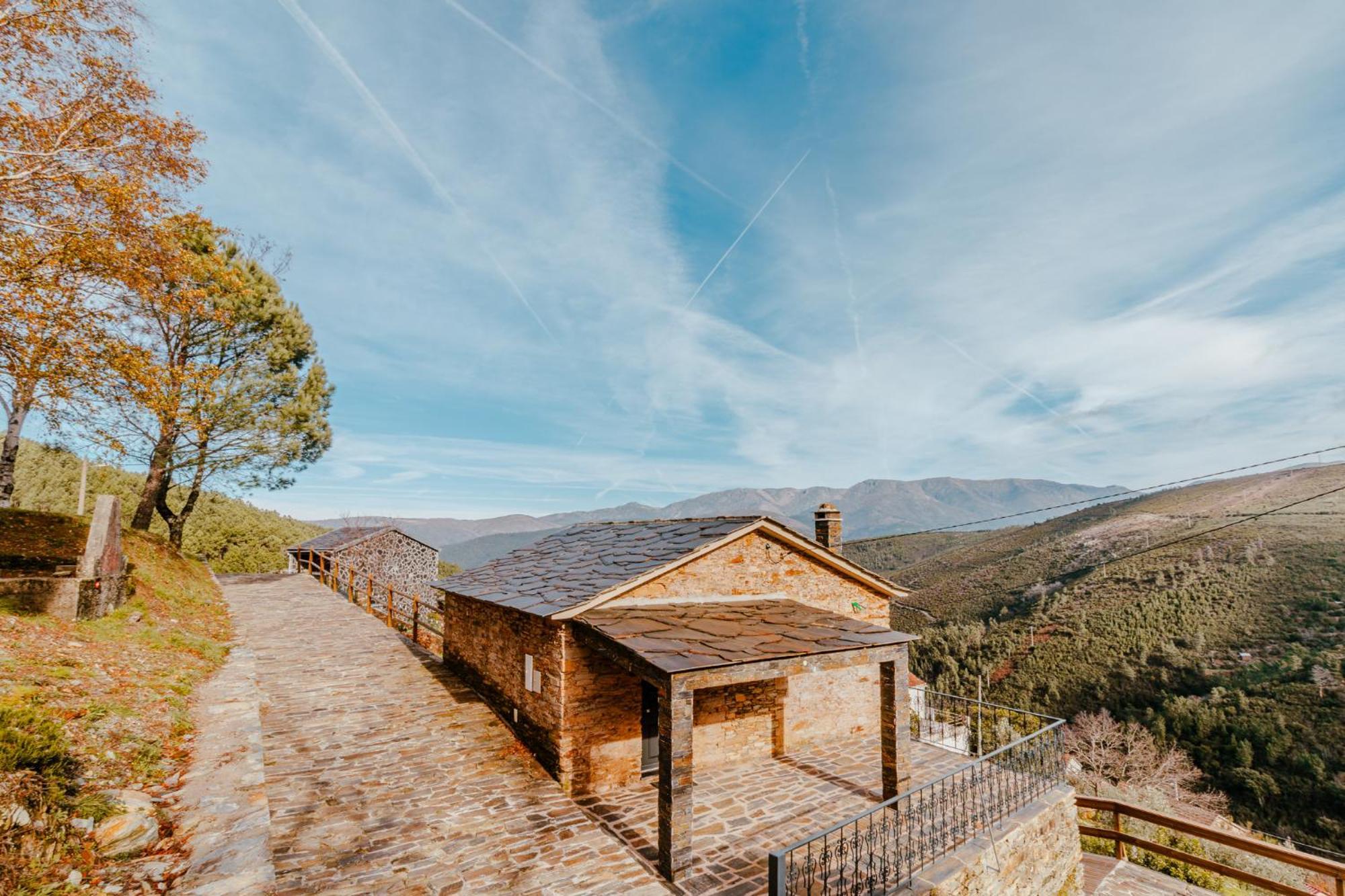 Casa Da Professora By Alzira Holiday home Seia