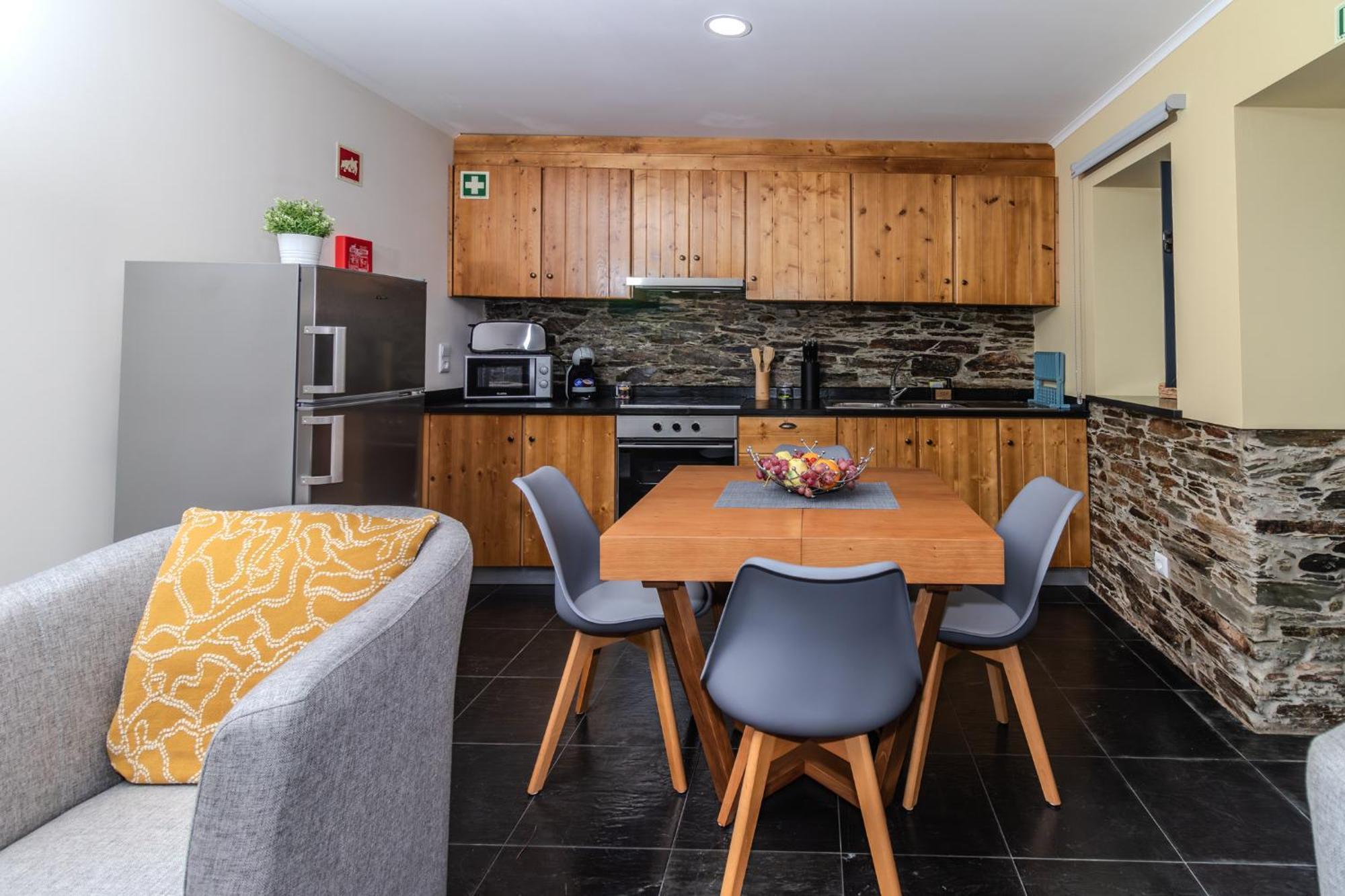 Casa Da Professora By Alzira Holiday home Seia